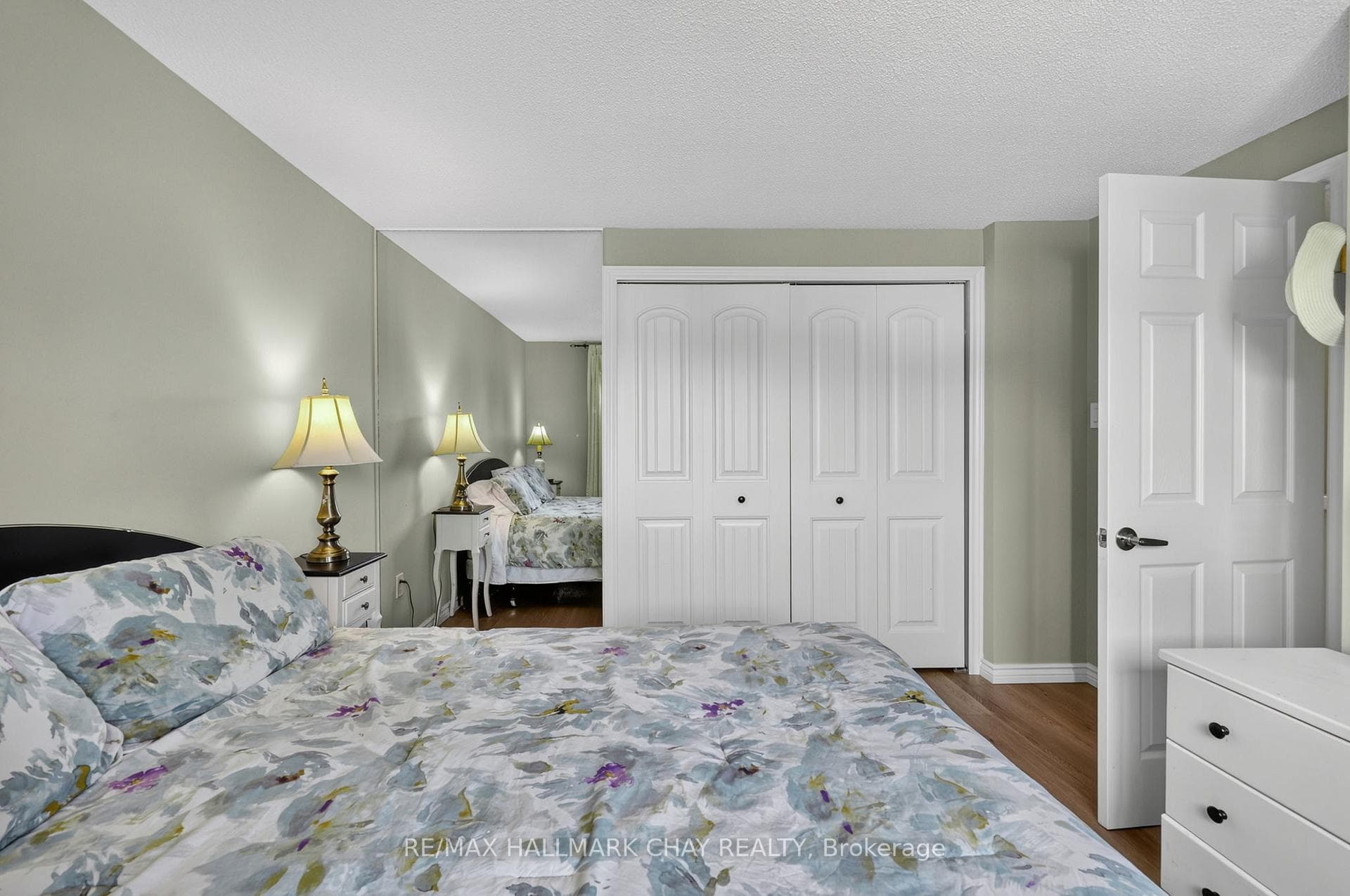 243 Letitia Street photo 33