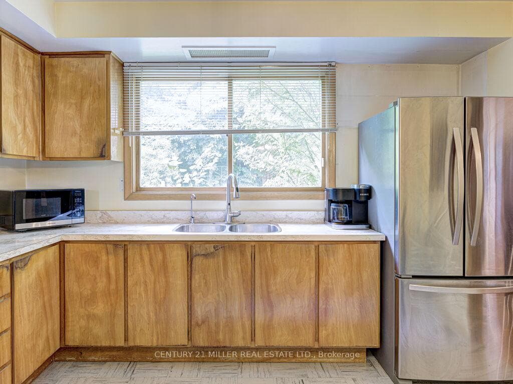 62 Mountbatten Drive photo 20