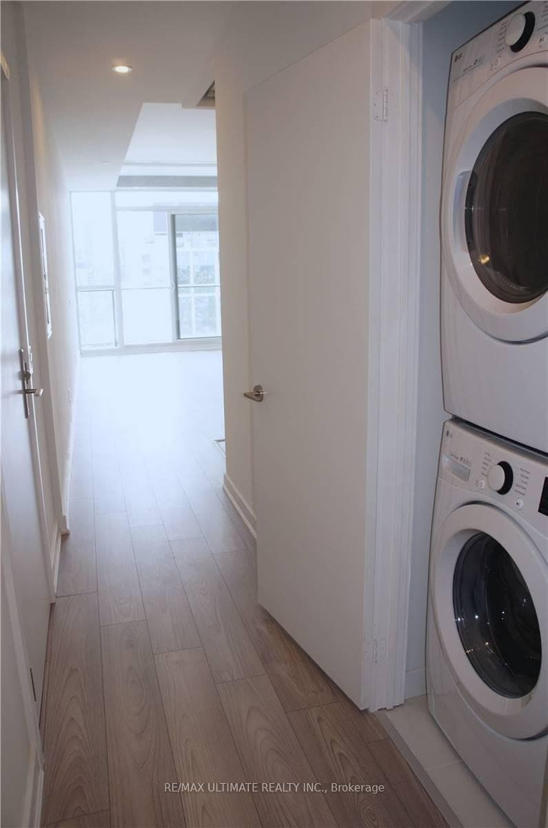 120 Parliament Street Unit 2309 photo 4