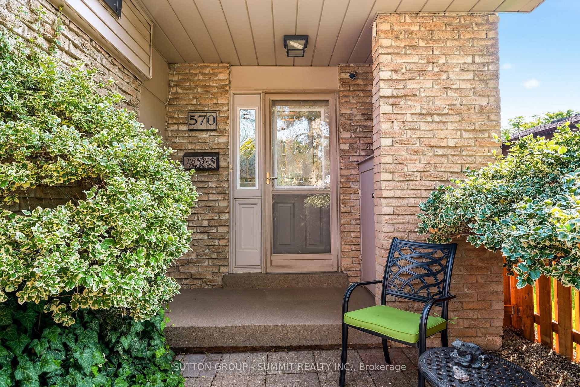 570 Forestwood Crescent Unit 24 photo 2