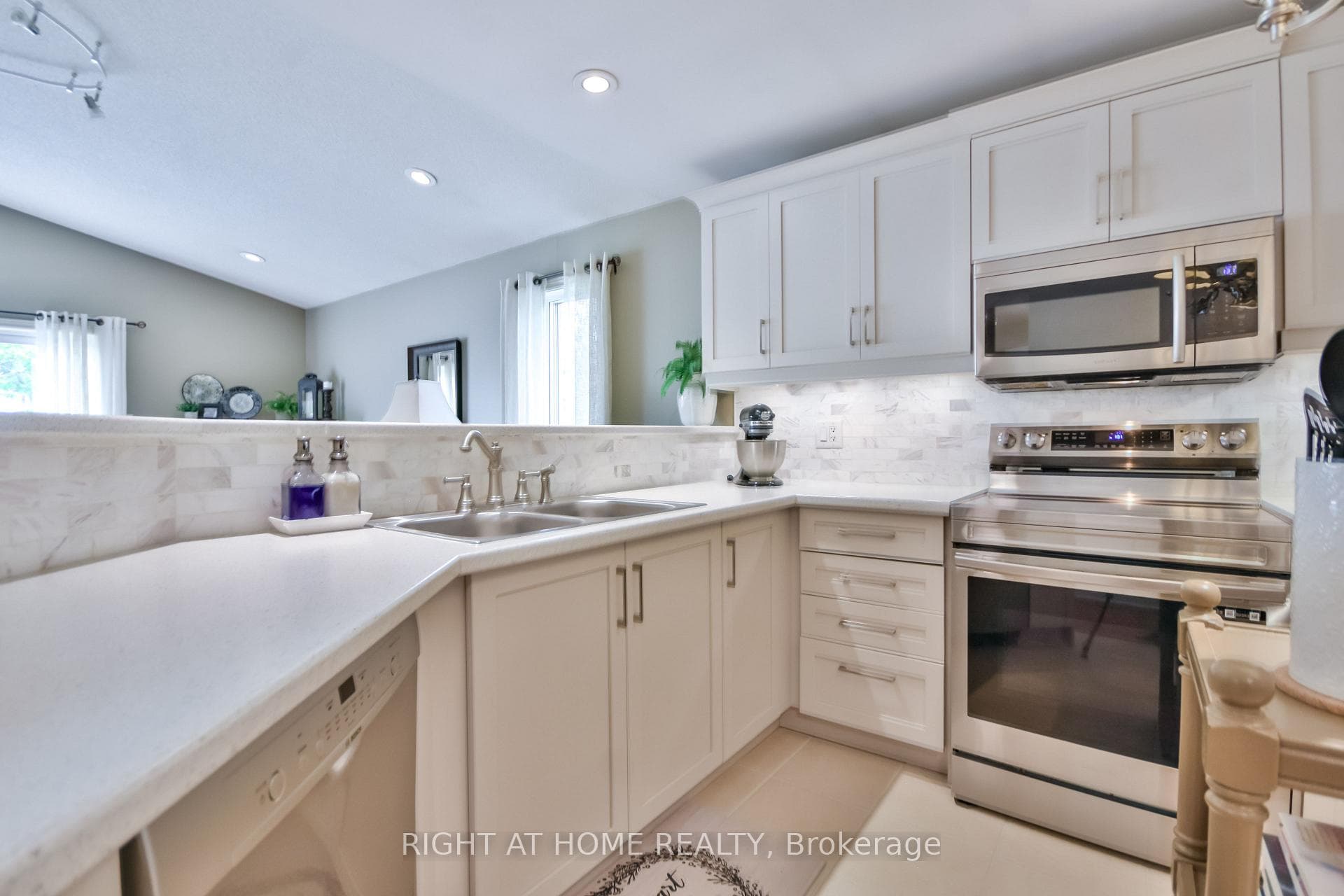 Upgraded Kitchen
