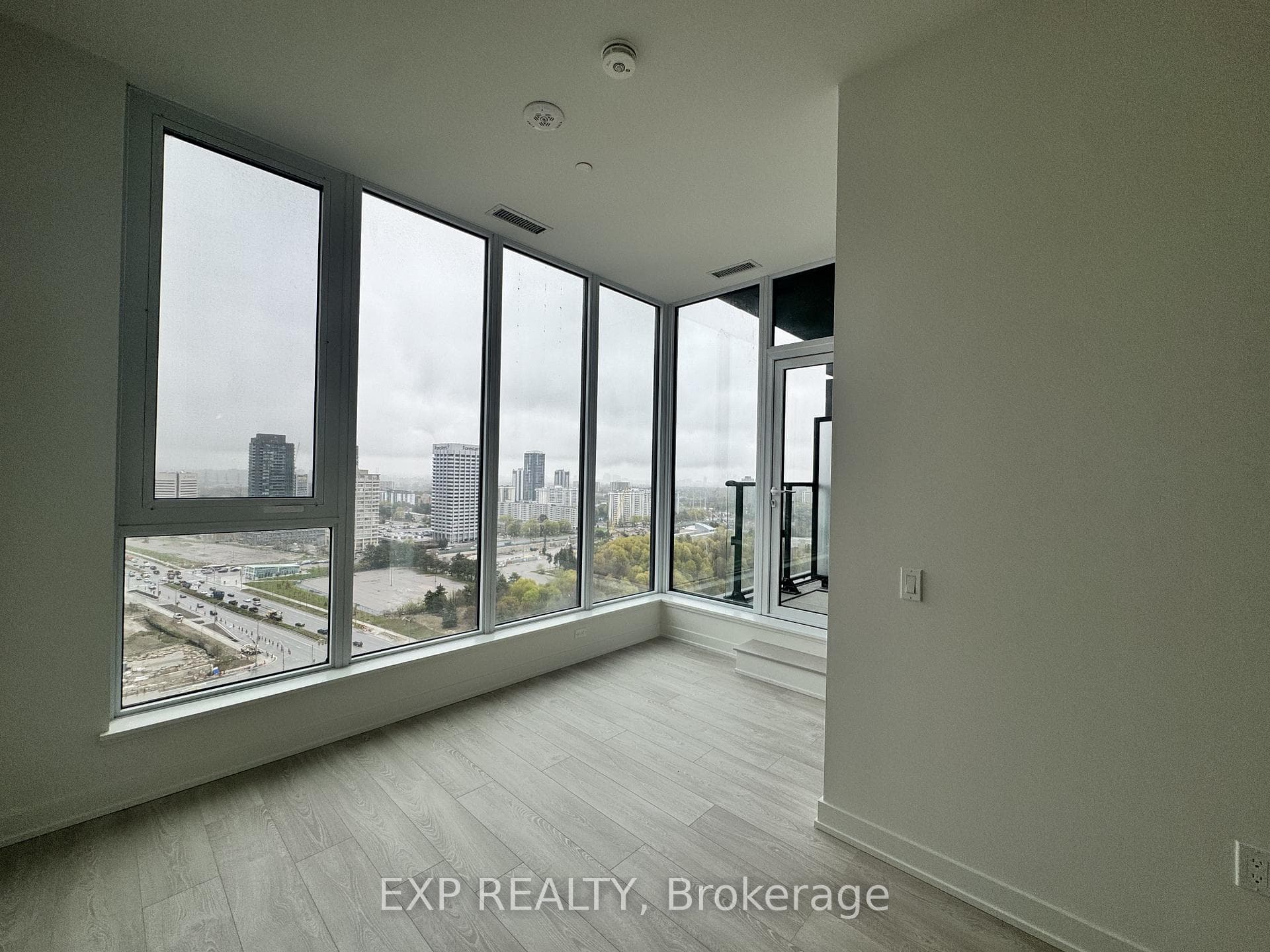 5 Quarrington Lane Unit 2308 photo 12