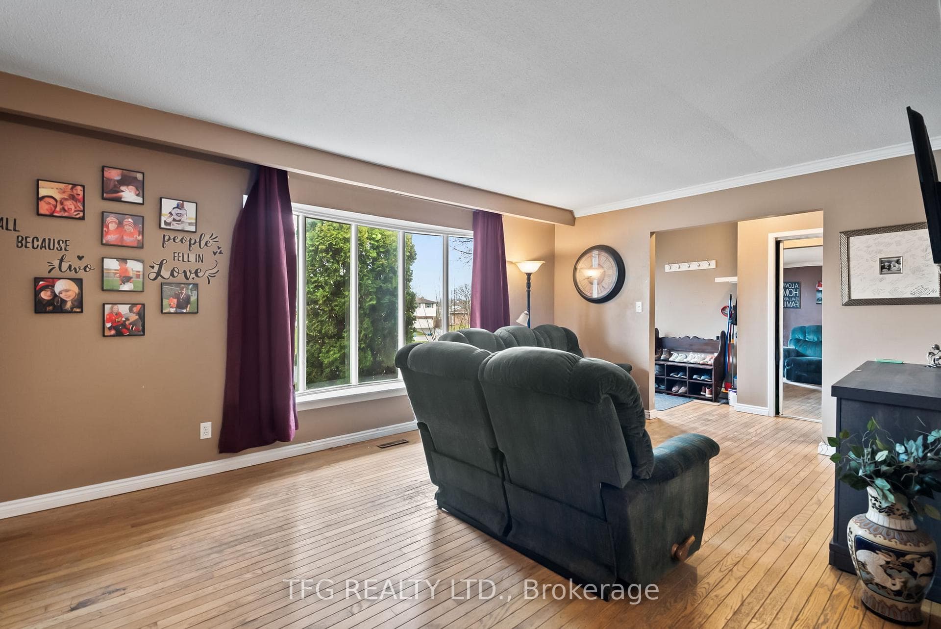 27 Rosalynne Avenue photo 7