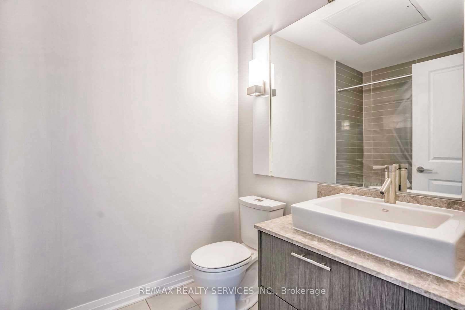 8 Mercer Street Unit 527 photo 10