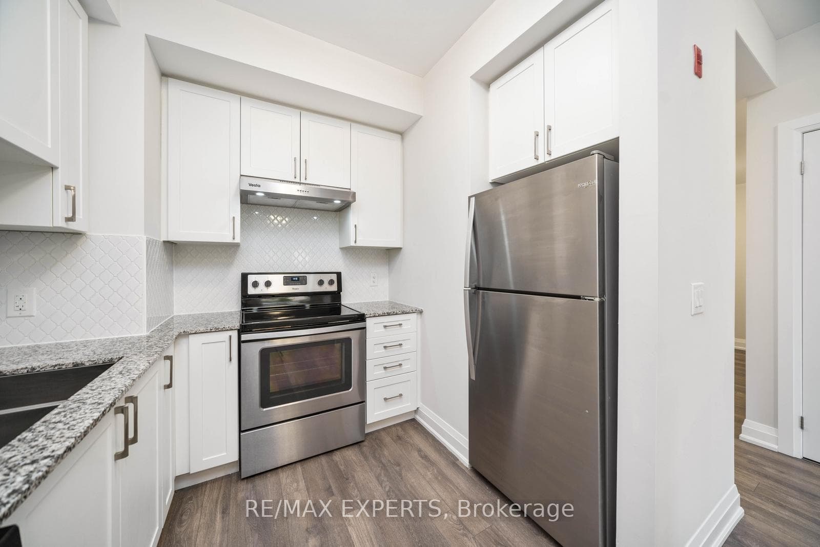 481 Rupert Avenue Unit 2117 photo 21