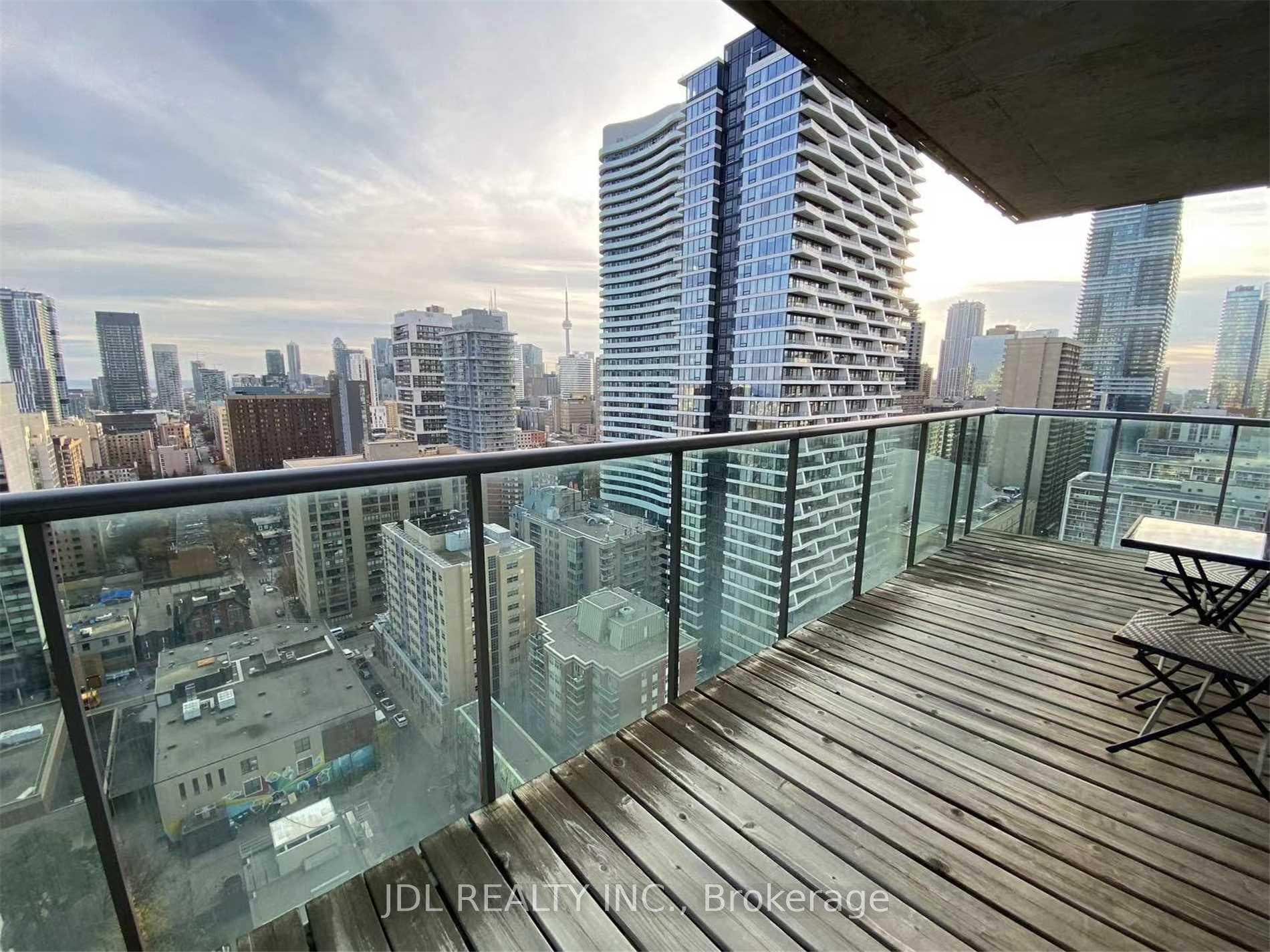 285 Mutual Street Unit 2208 photo 6