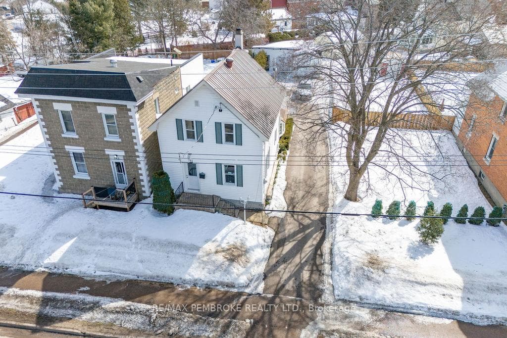 345 Trafalgar Road photo 36