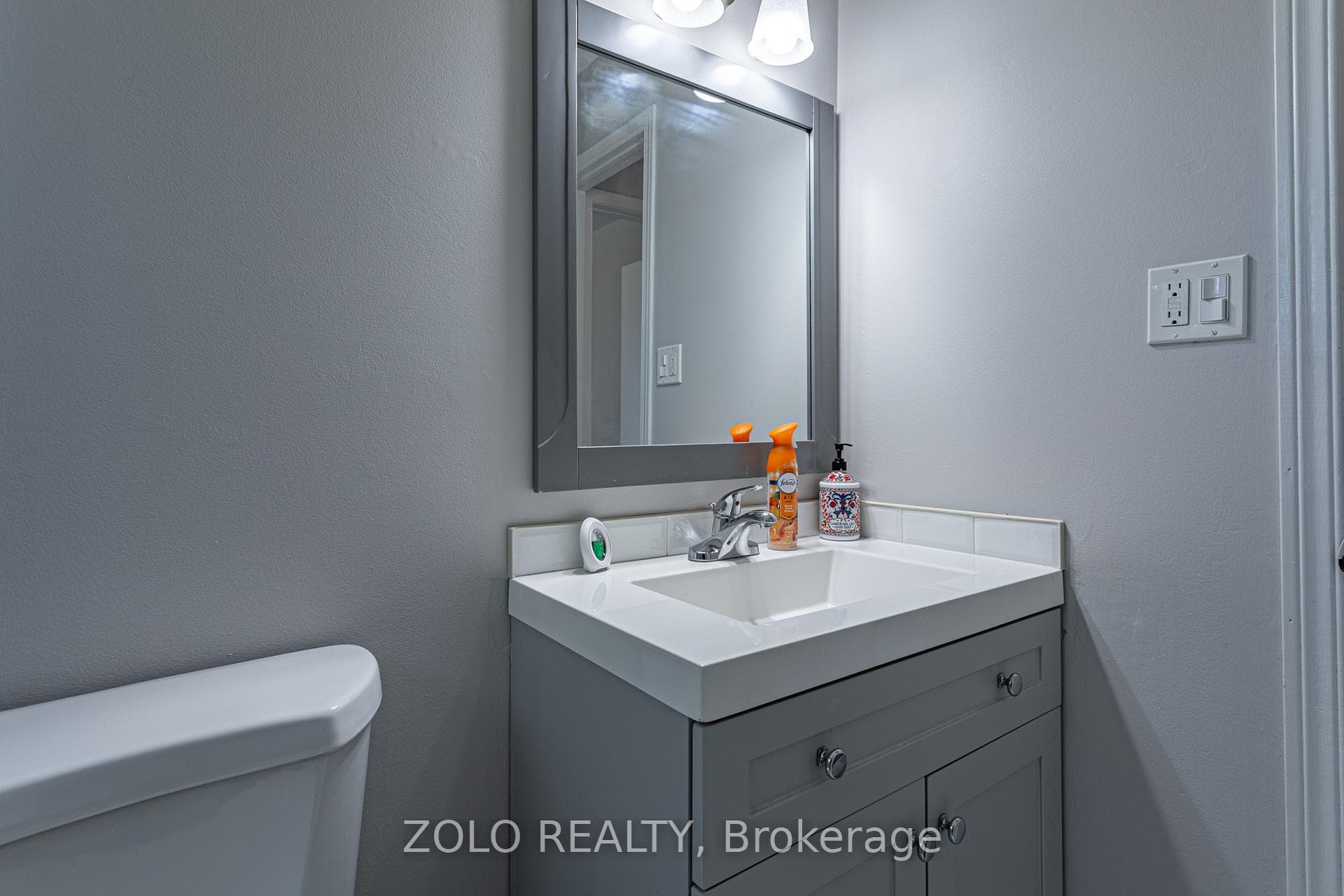 170 Speight Boulevard photo 24