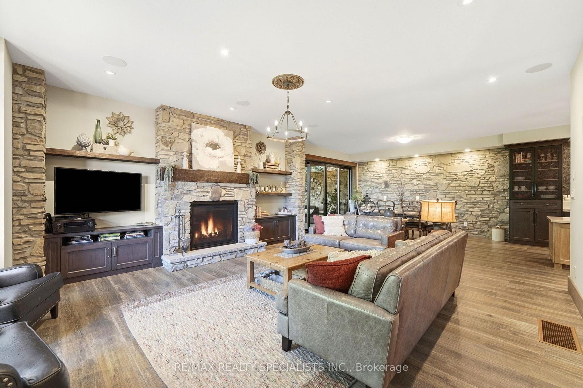 3713 Nineteenth Street photo 10