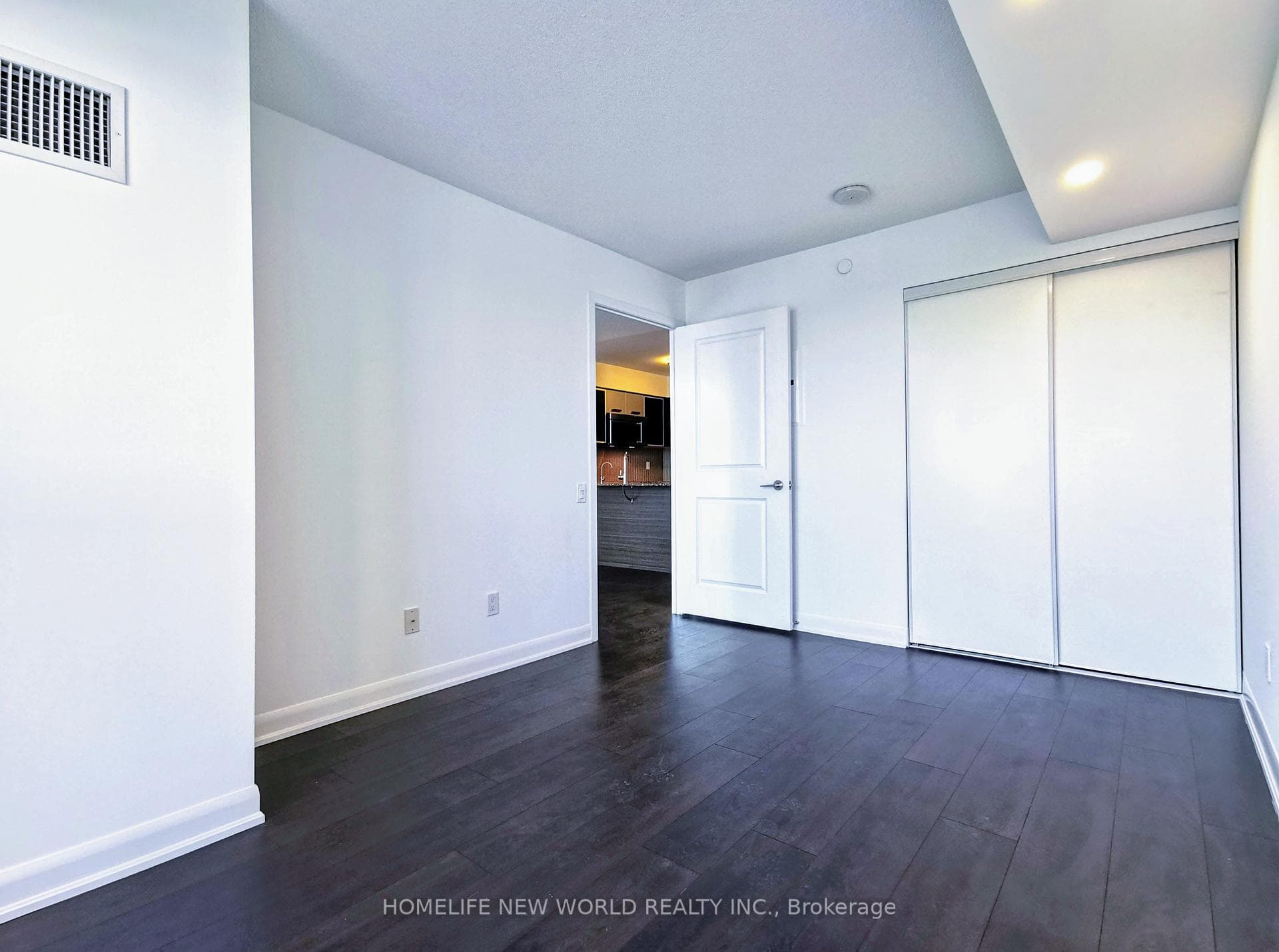 5168 Yonge Street Unit 2010 photo 11