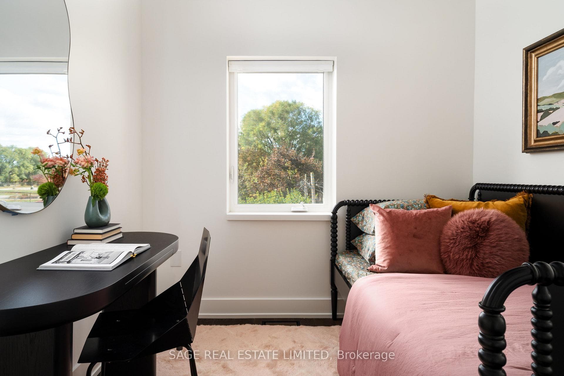 276 Oakwood Avenue photo 37