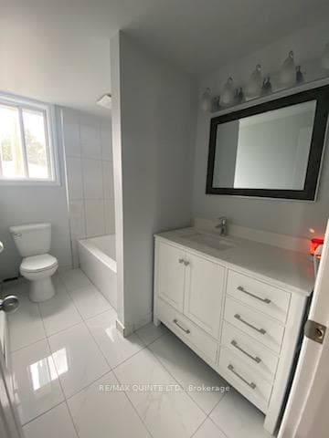 331 SIDNEY Street photo 12