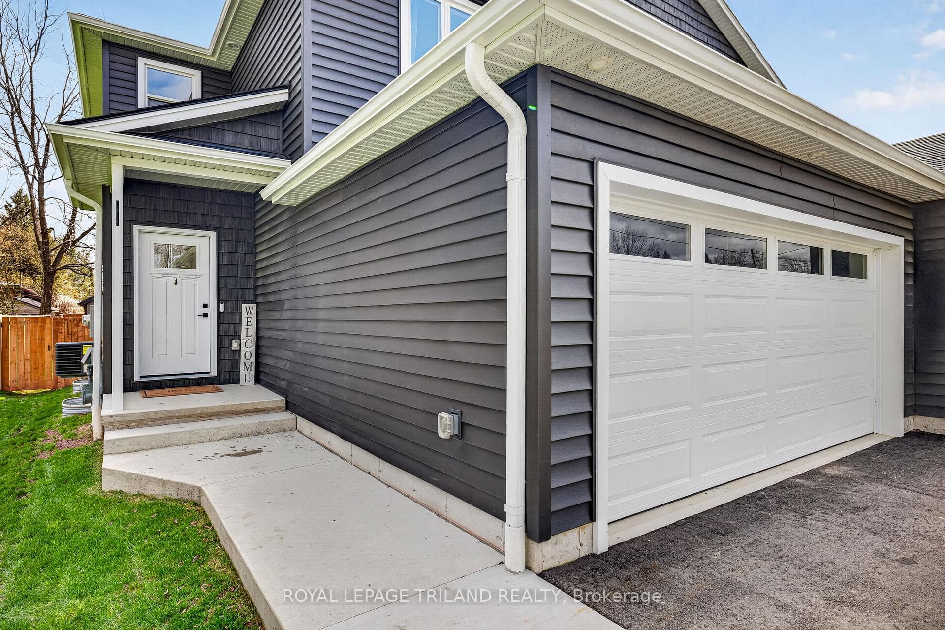51253 Ashton Street photo 4