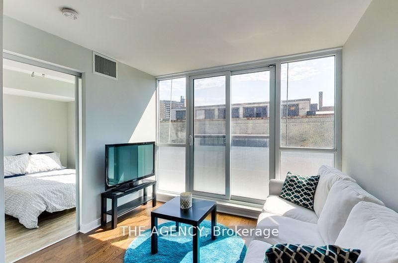 320 Richmond Street Unit 211 photo 7