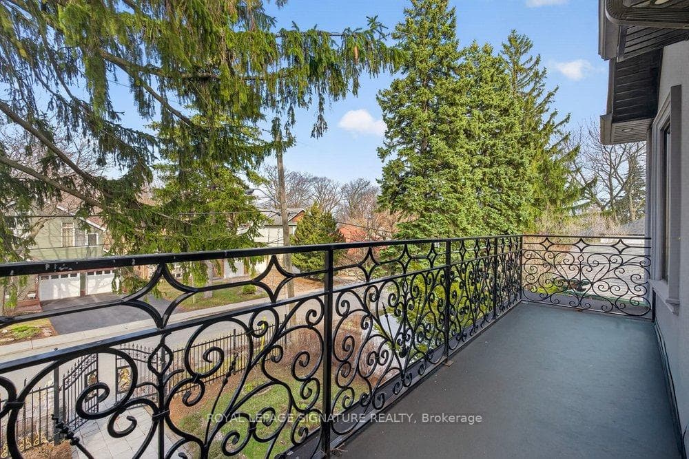 32 Cliffcrest Drive photo 35