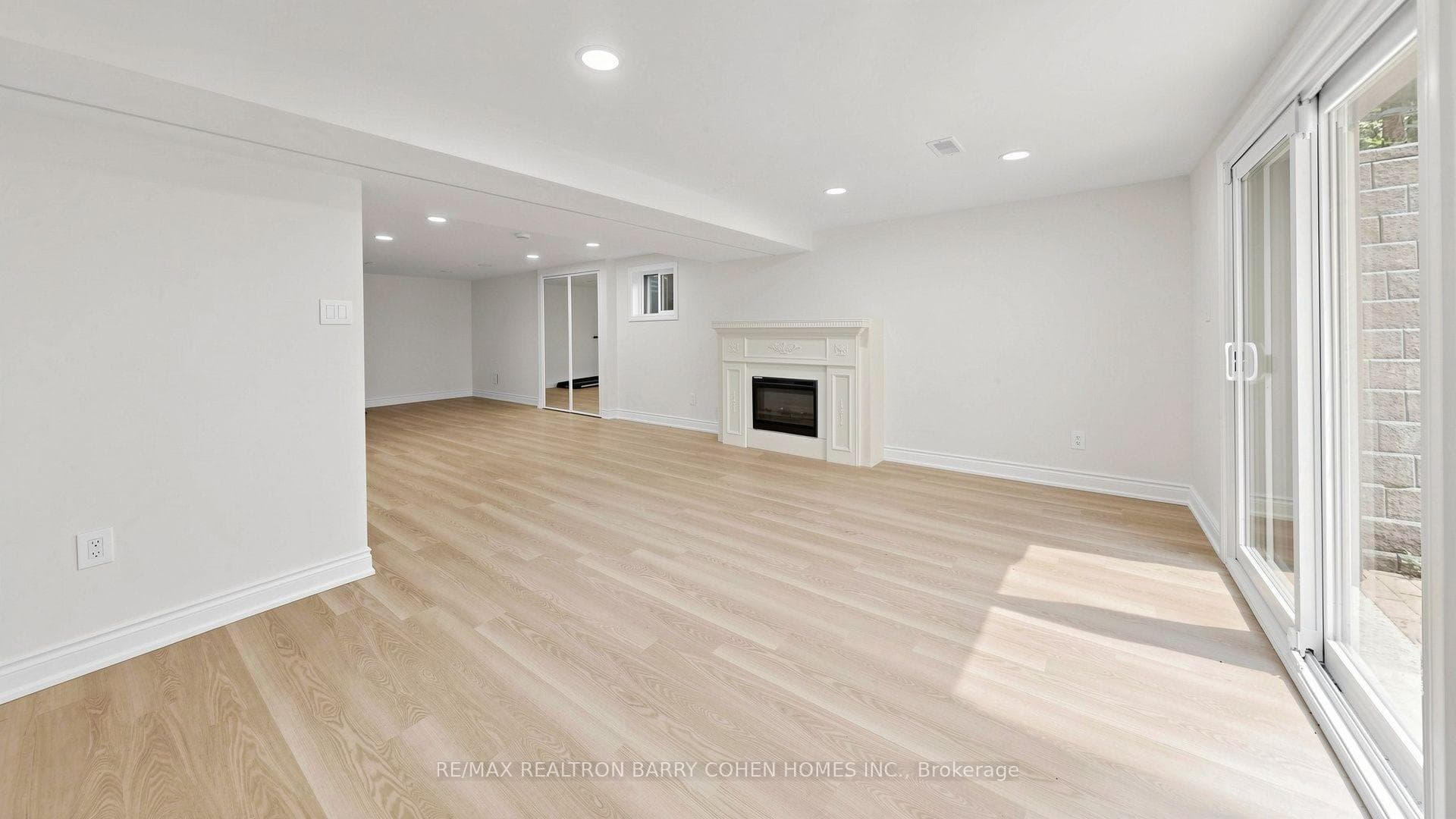 15 Sonata Crescent photo 36