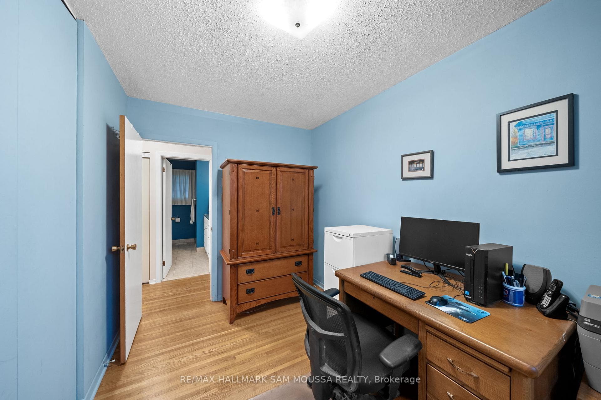 11 Springdale Crescent photo 19