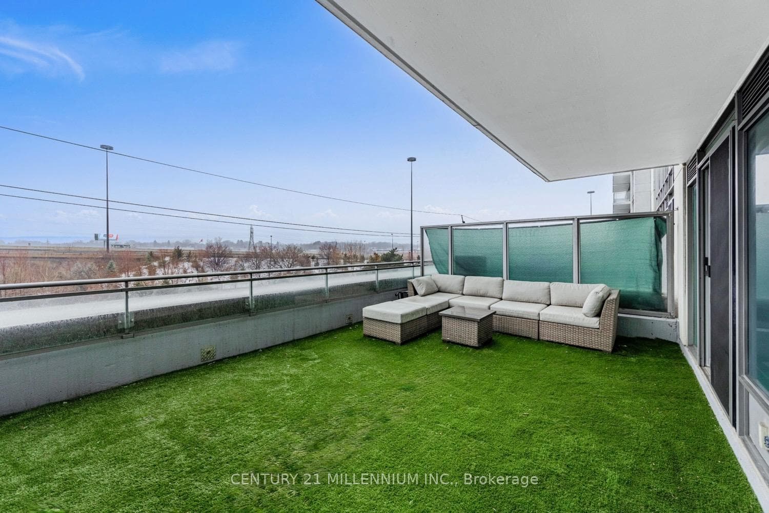 2121 Lake Shore Boulevard Unit 504 photo 2