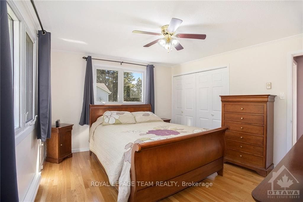 12605 MAPLE RIDGE Road photo 17