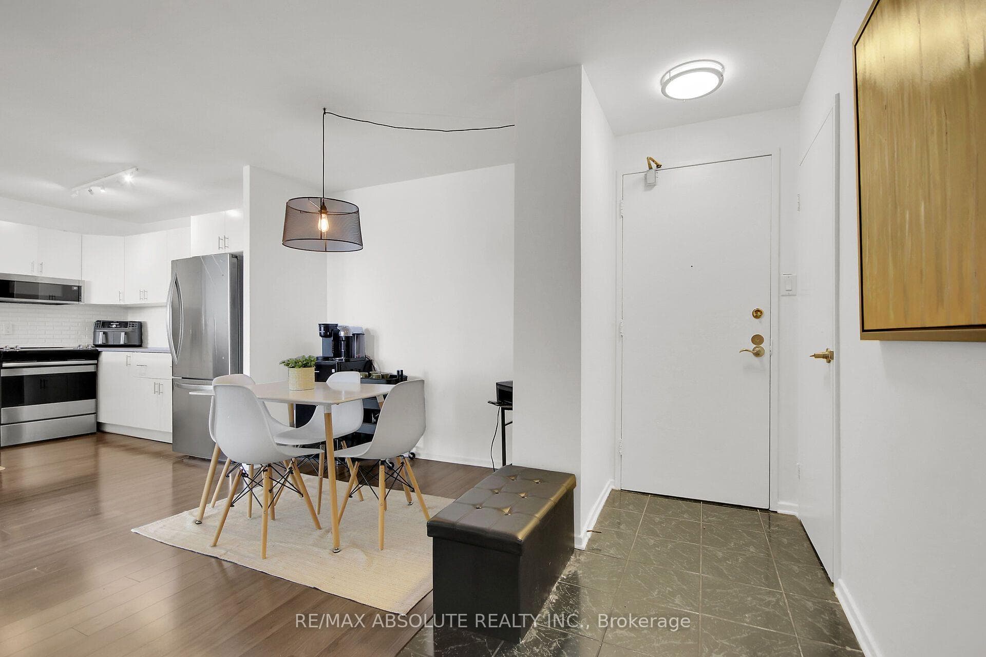 1380 Prince Of Wales Drive Unit 1403 photo 4