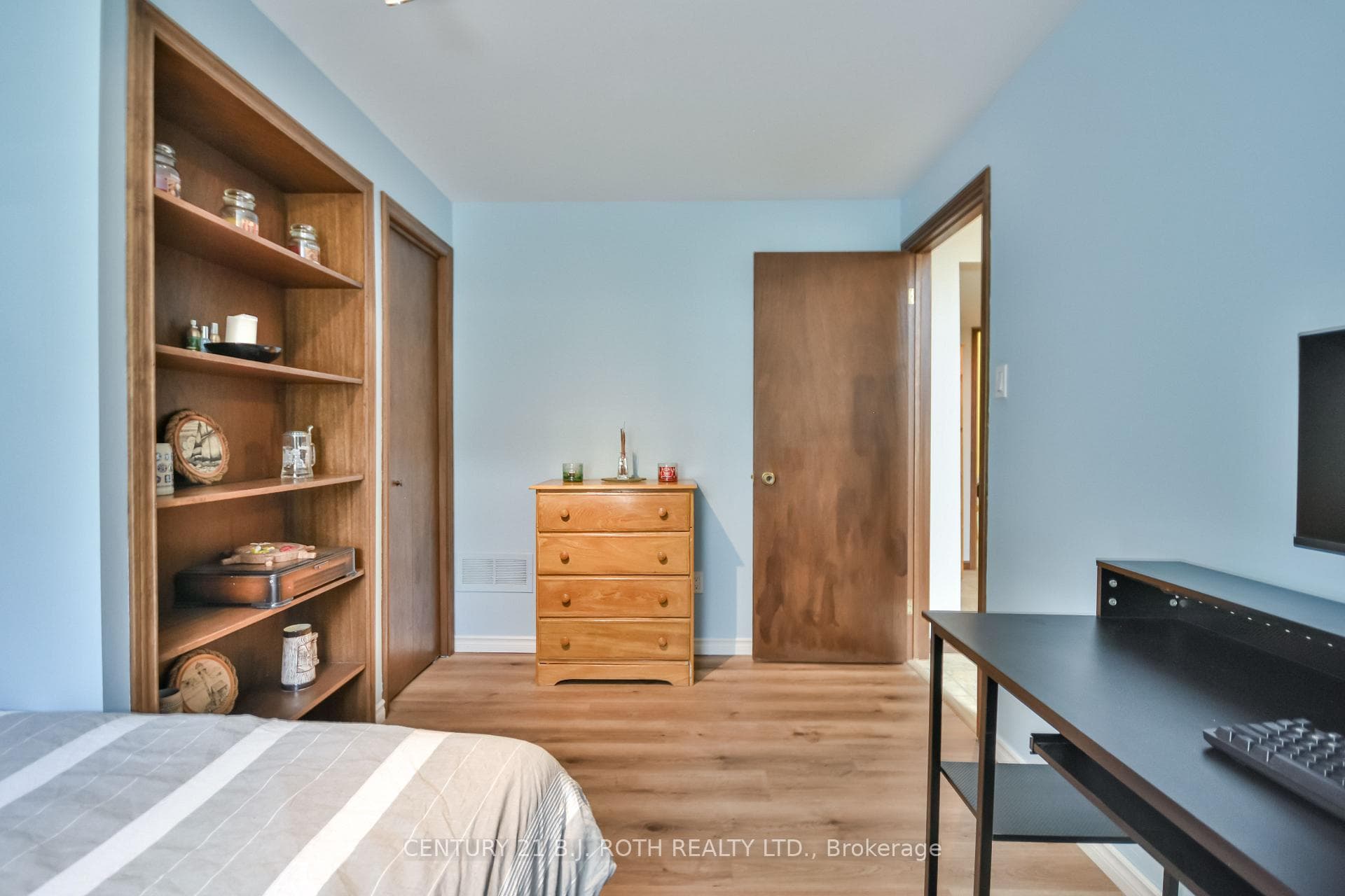 202 Crawford Street photo 30