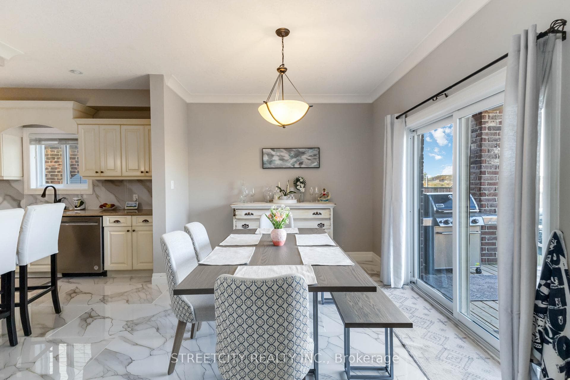 1160 Cardinal Road photo 18