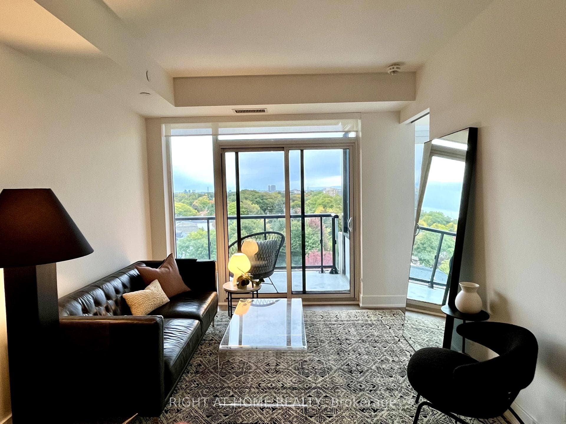 1 Belsize Drive Unit 702 photo 6