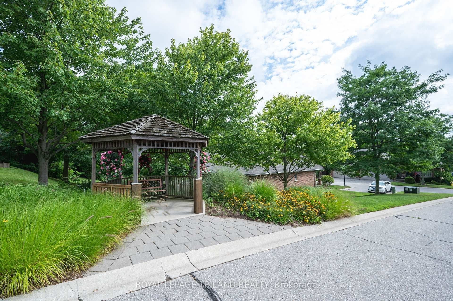 1502 Warbler Woods Walk Unit 16 photo 27