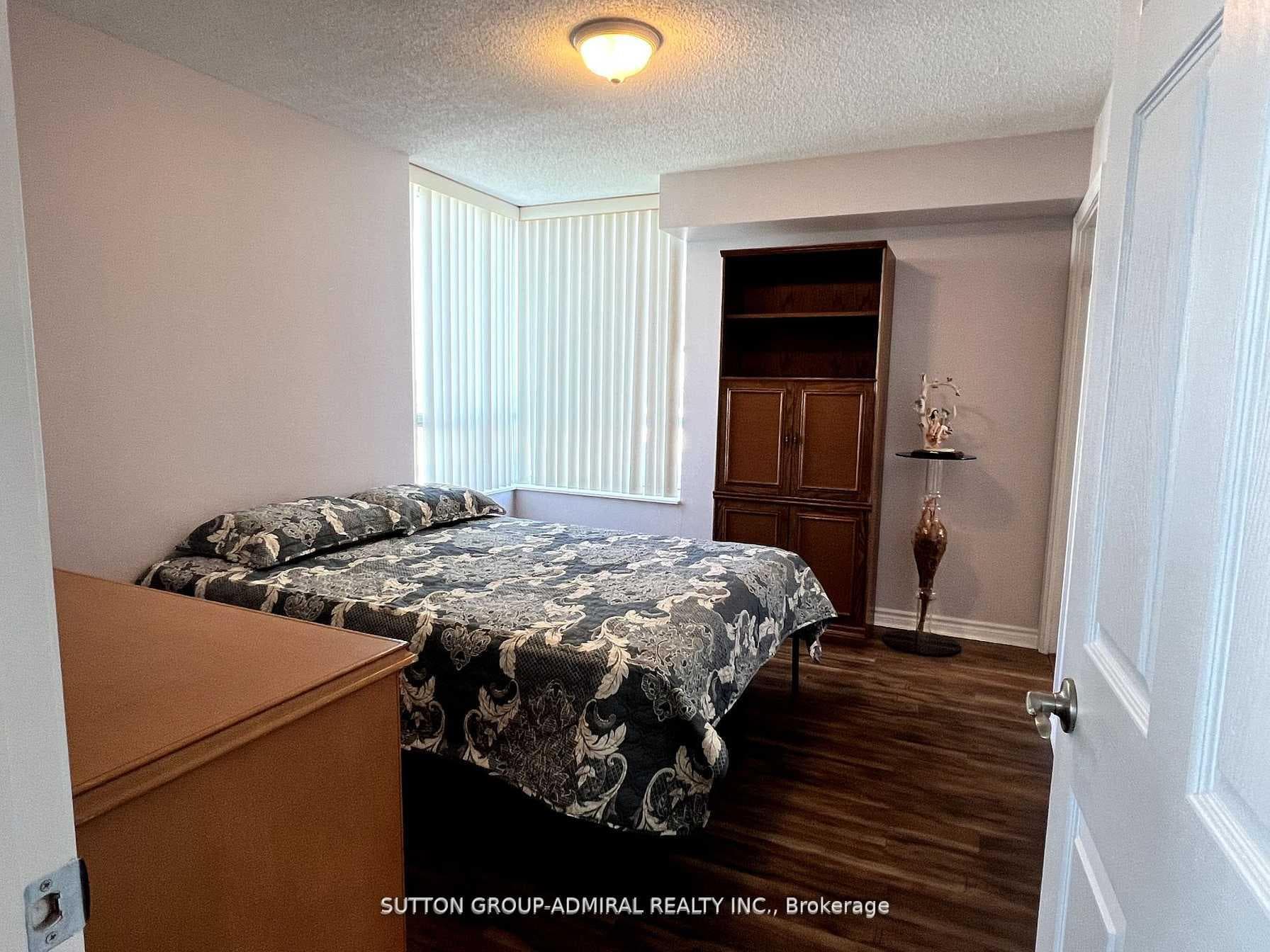 61 Town Centre Court Unit 1403 photo 12