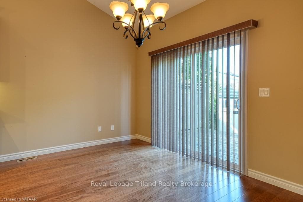 277 HURON Street photo 14