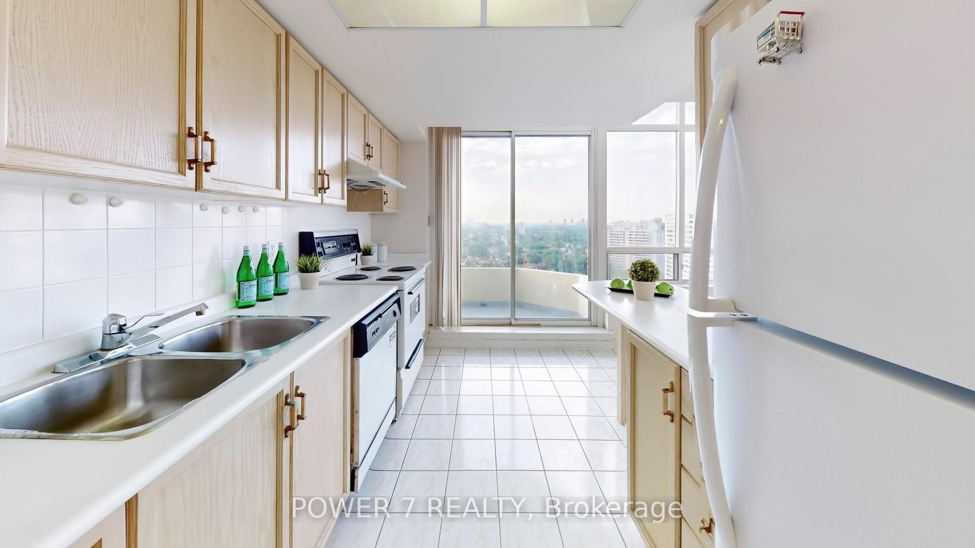 1 Greystone Walk Drive Unit PH82 photo 9