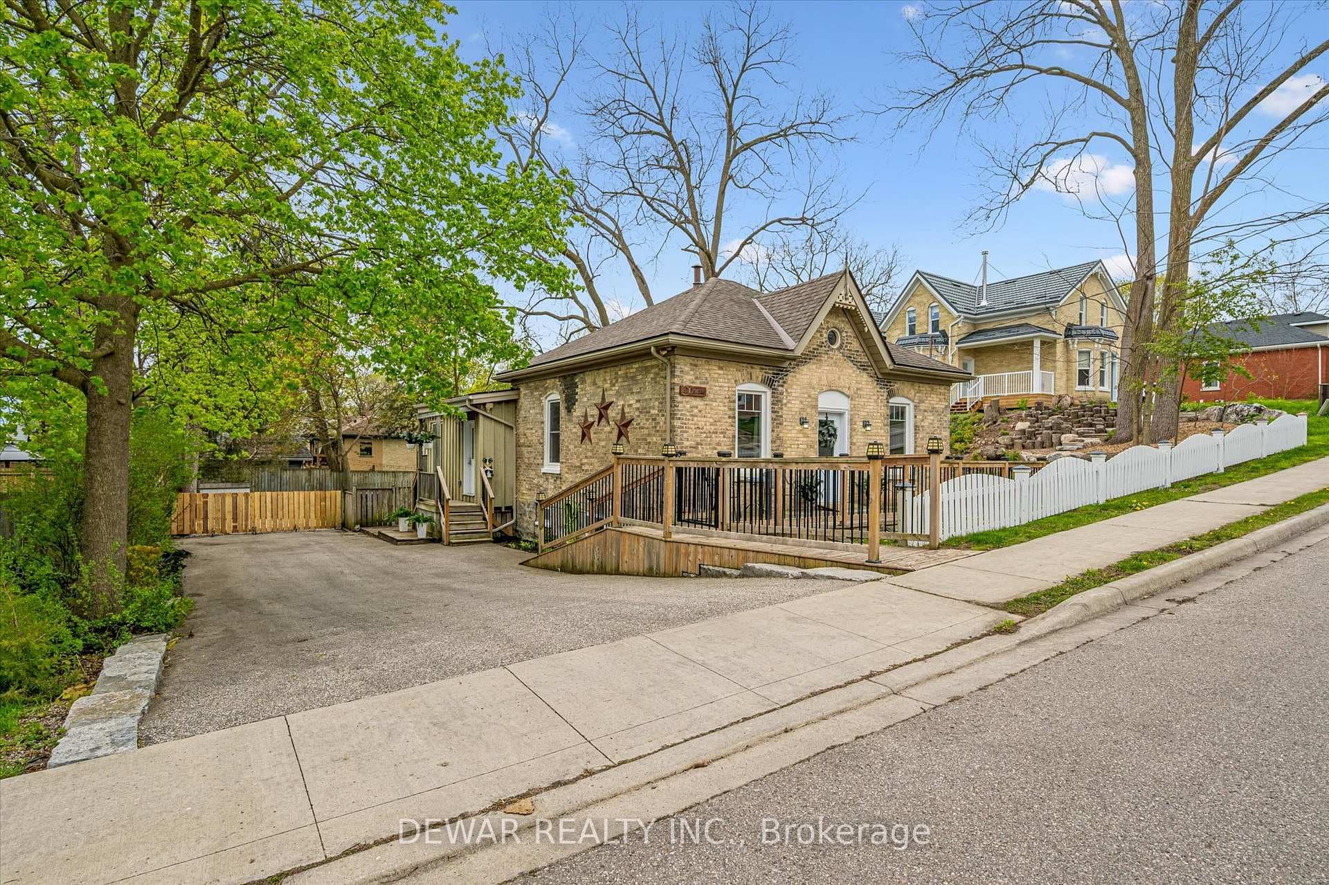41 Crombie Street photo 2