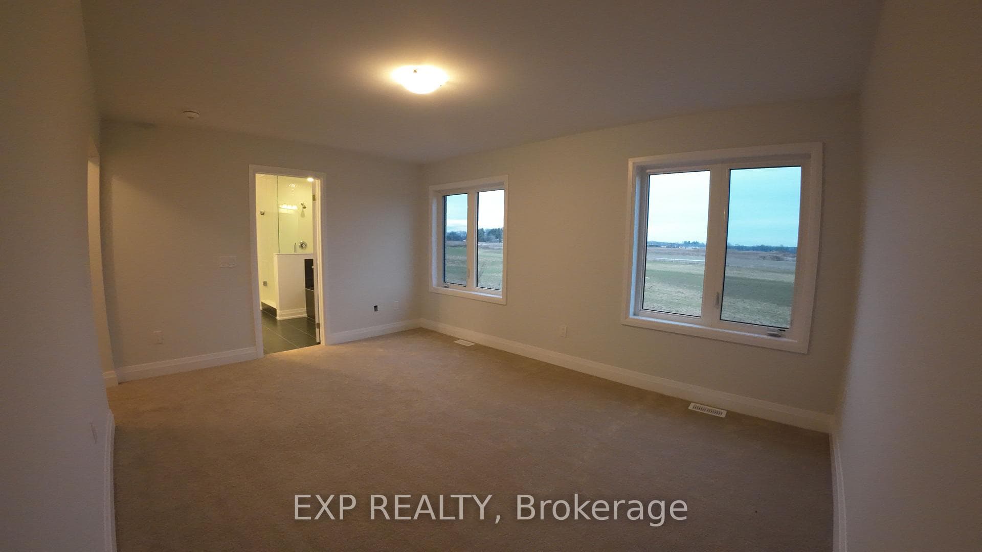 889 Knights Lane photo 6