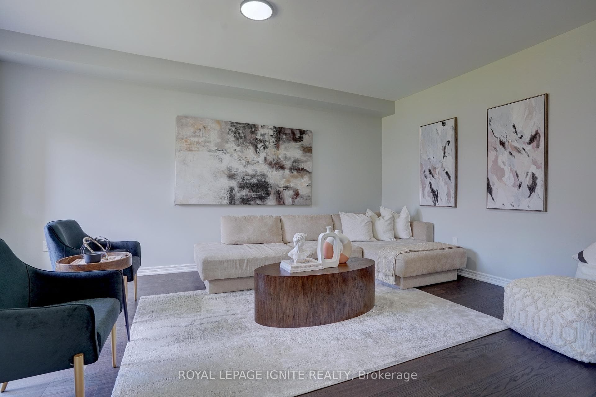 95 William Fair Drive photo 9