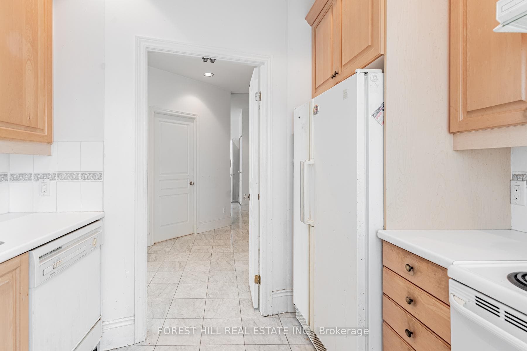 102 Bloor Street Unit 509 photo 17