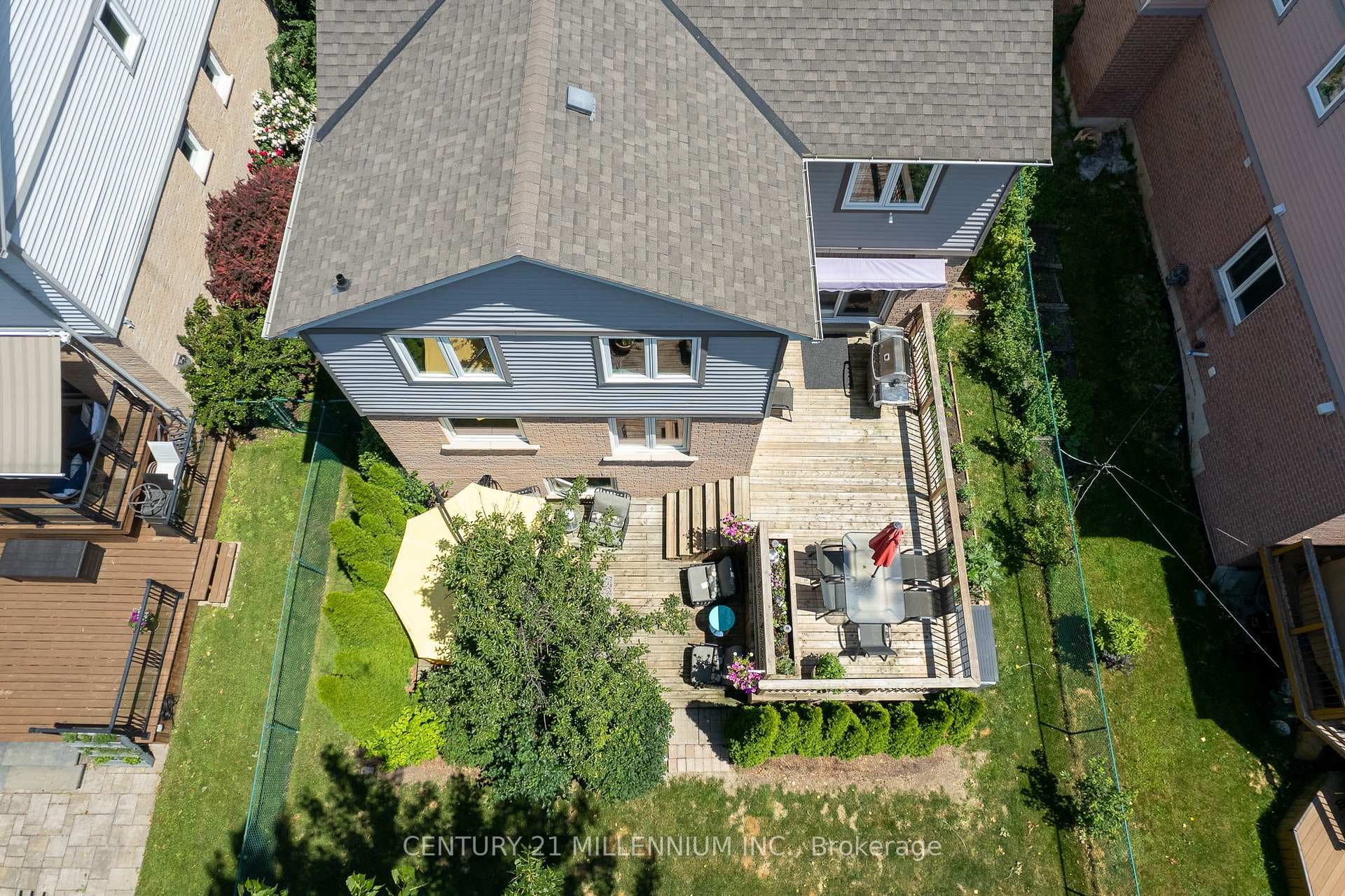 7227 Windrush Court photo 45