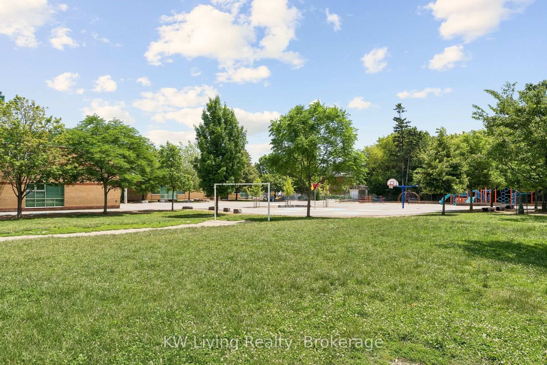 116 Seventh Street photo 32
