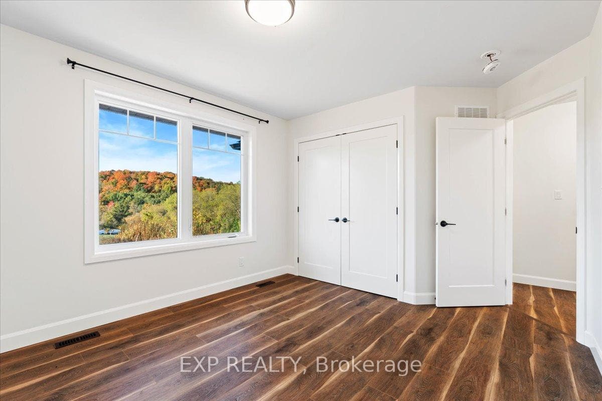 251 Wallbridge Road photo 23