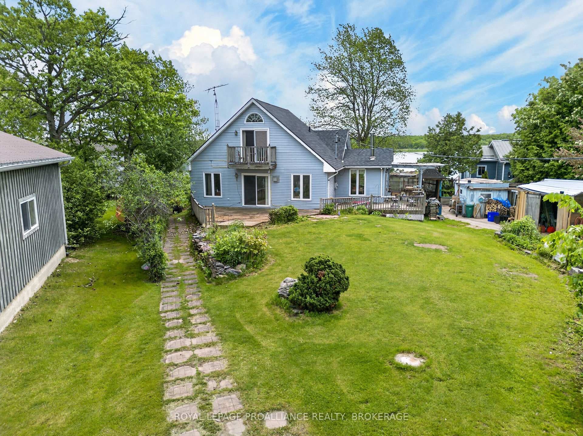 229 Johnson Bay Lane photo 4