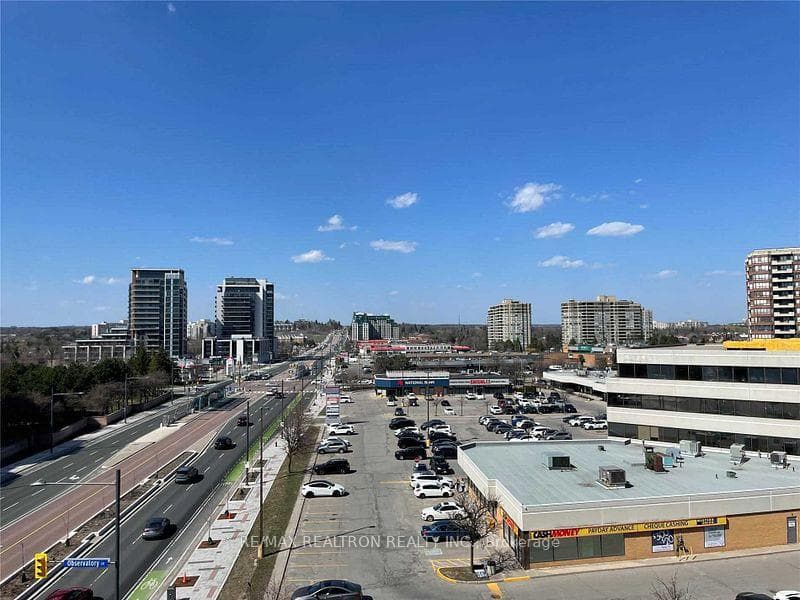 9471 Yonge Street Unit 710 photo 15