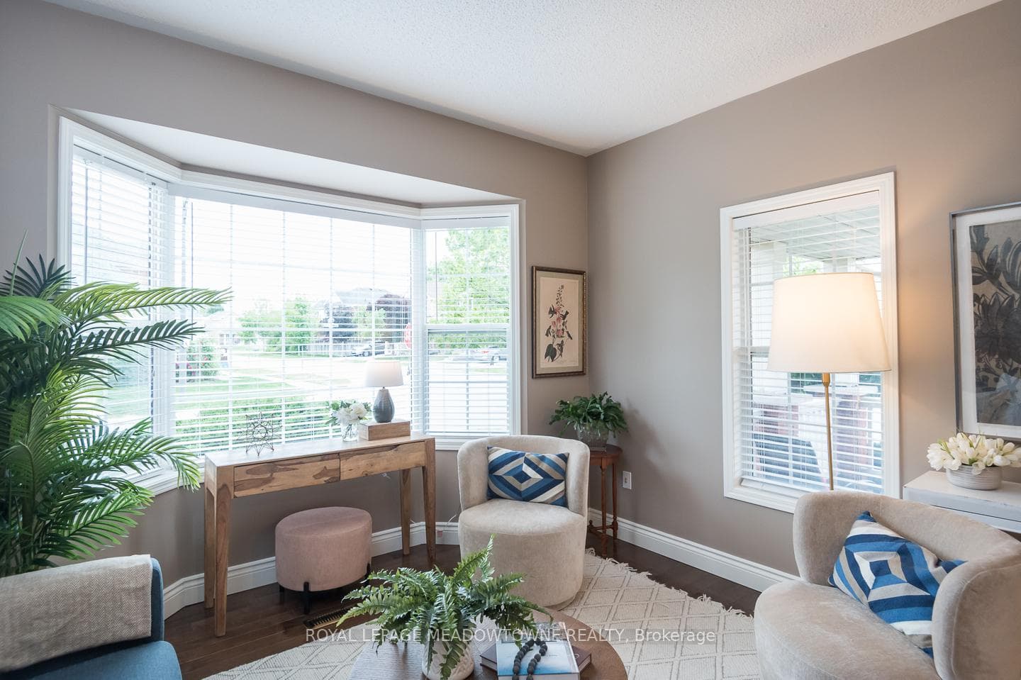 462 Farlow Crescent photo 7