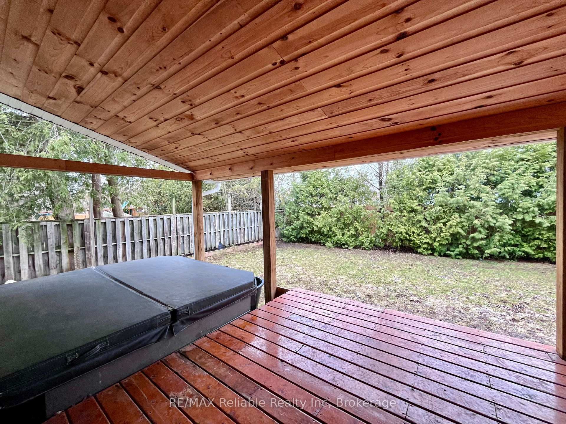121 Brock Street photo 33