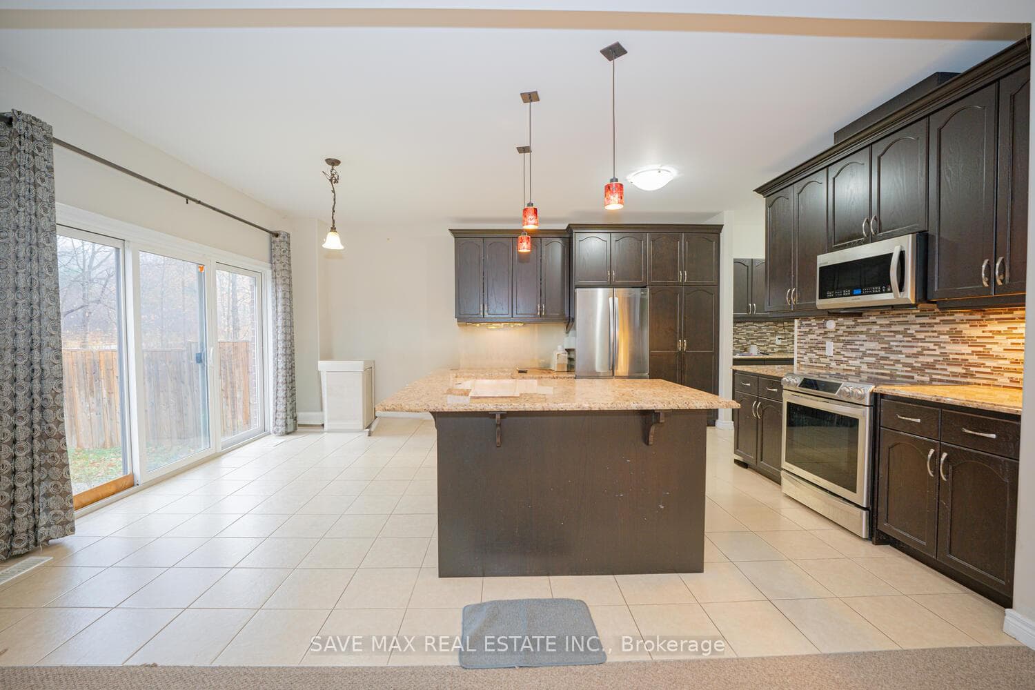 27 Elmbank Trail photo 10