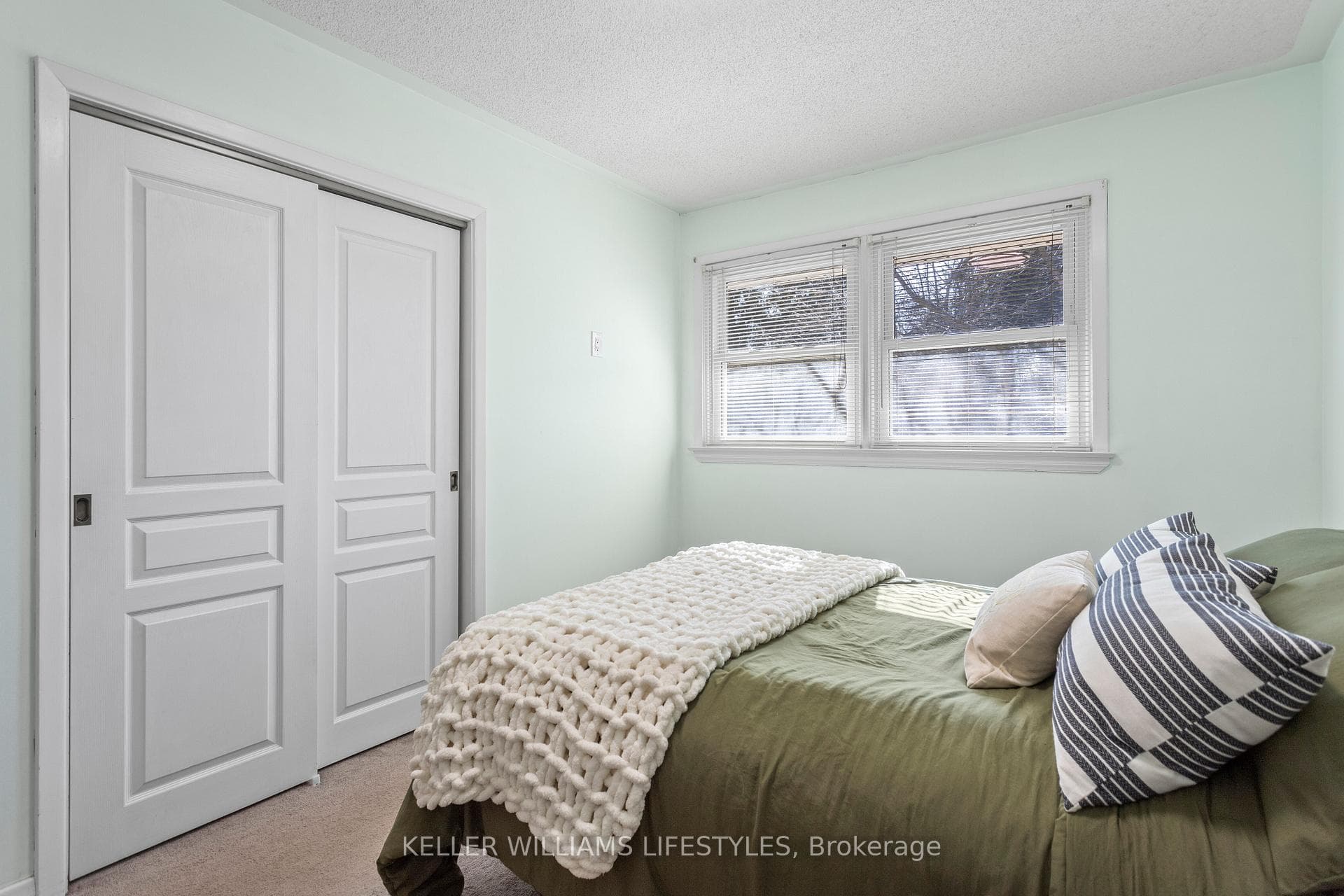 302 Spruce Street photo 12