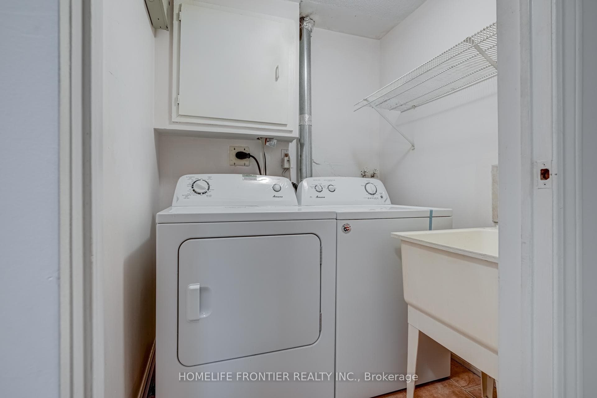 29 Madsen Crescent Unit Bsmt photo 25