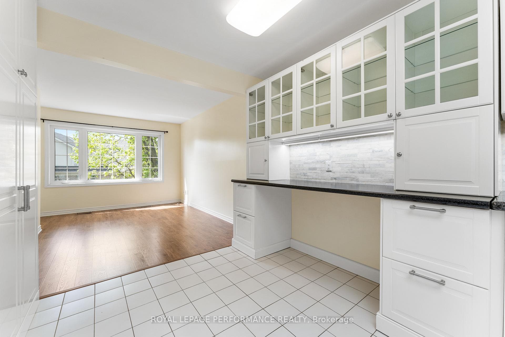 13 Waterford Way photo 22