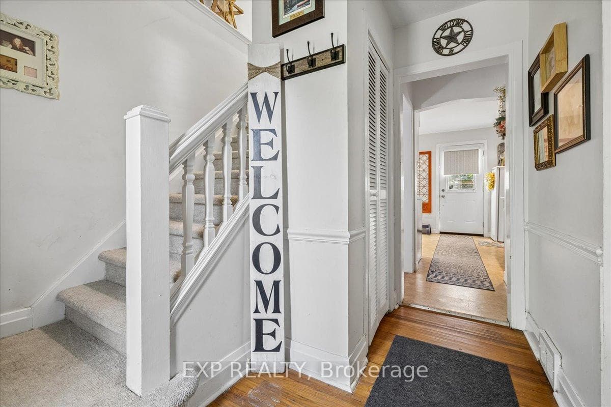 80 Maclennan Avenue photo 5