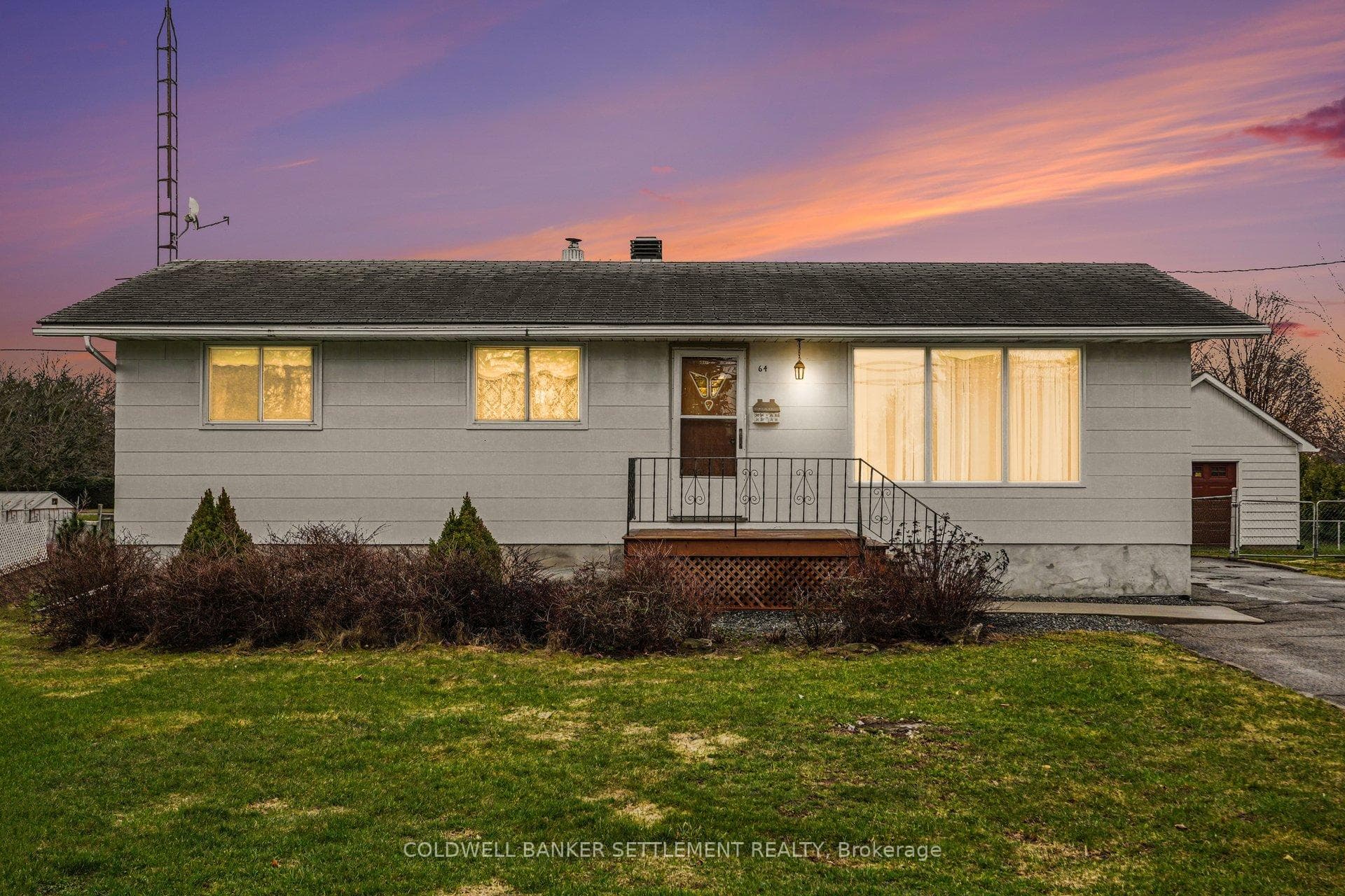 64 SOUTH Street photo 36