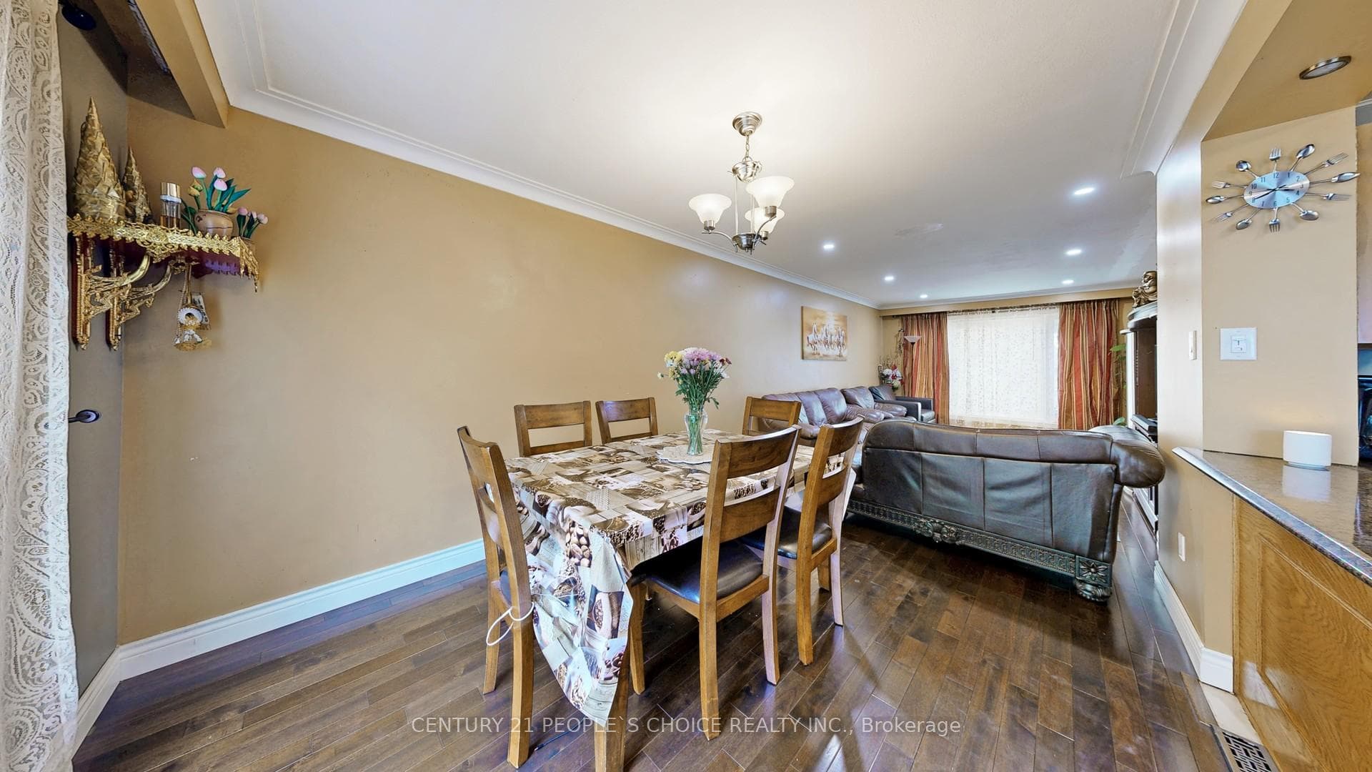 37 Foxrun Avenue photo 9