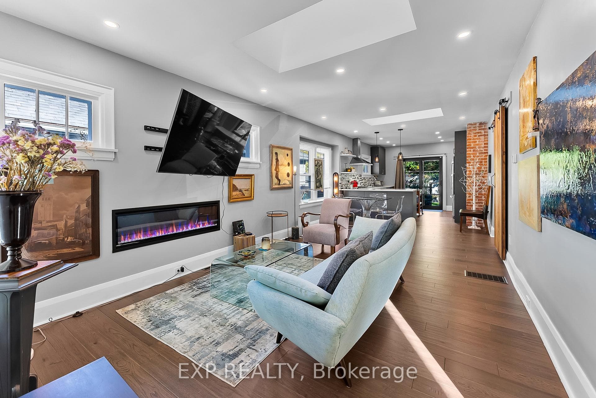 74 Woodland Avenue photo 7